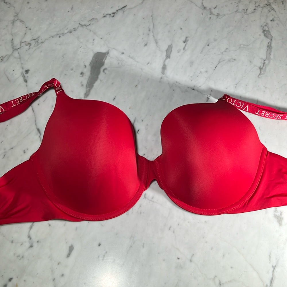 Red Victoria’s Secret VS bra lightly lined demi 36D NWOT see notes